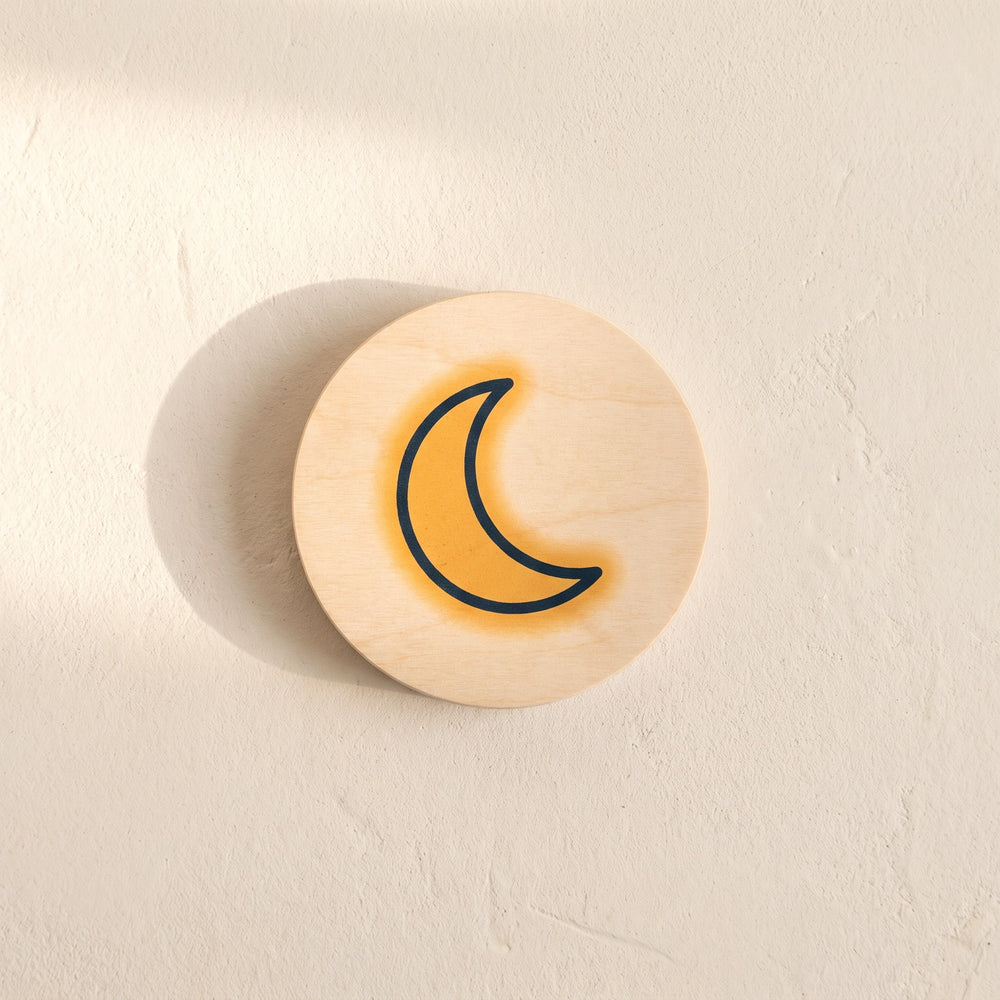 A Tondo story disc in birch plywood (placeholder)